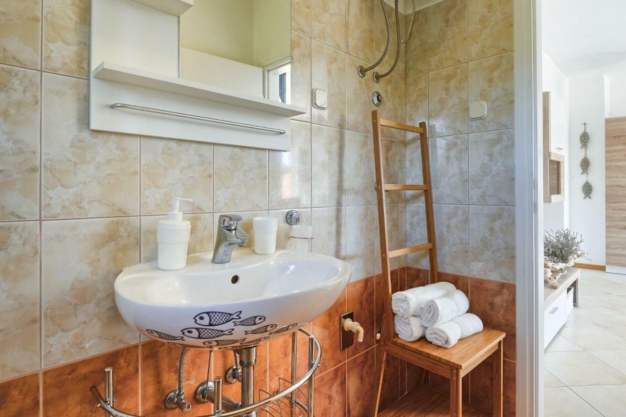 Duboko Plavo Apartamento Krnica Exterior foto